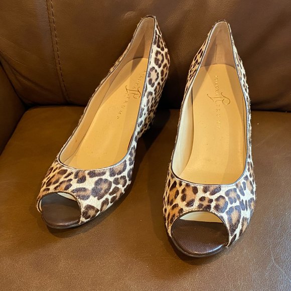 Ivanka Trump Leopard Print Peep Toe Wedge Leather Shoe Size 9 1/2 Leelas - Picture 2 of 10